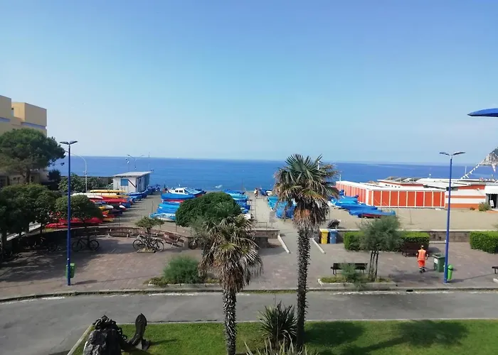 Riva Al Mare Flat